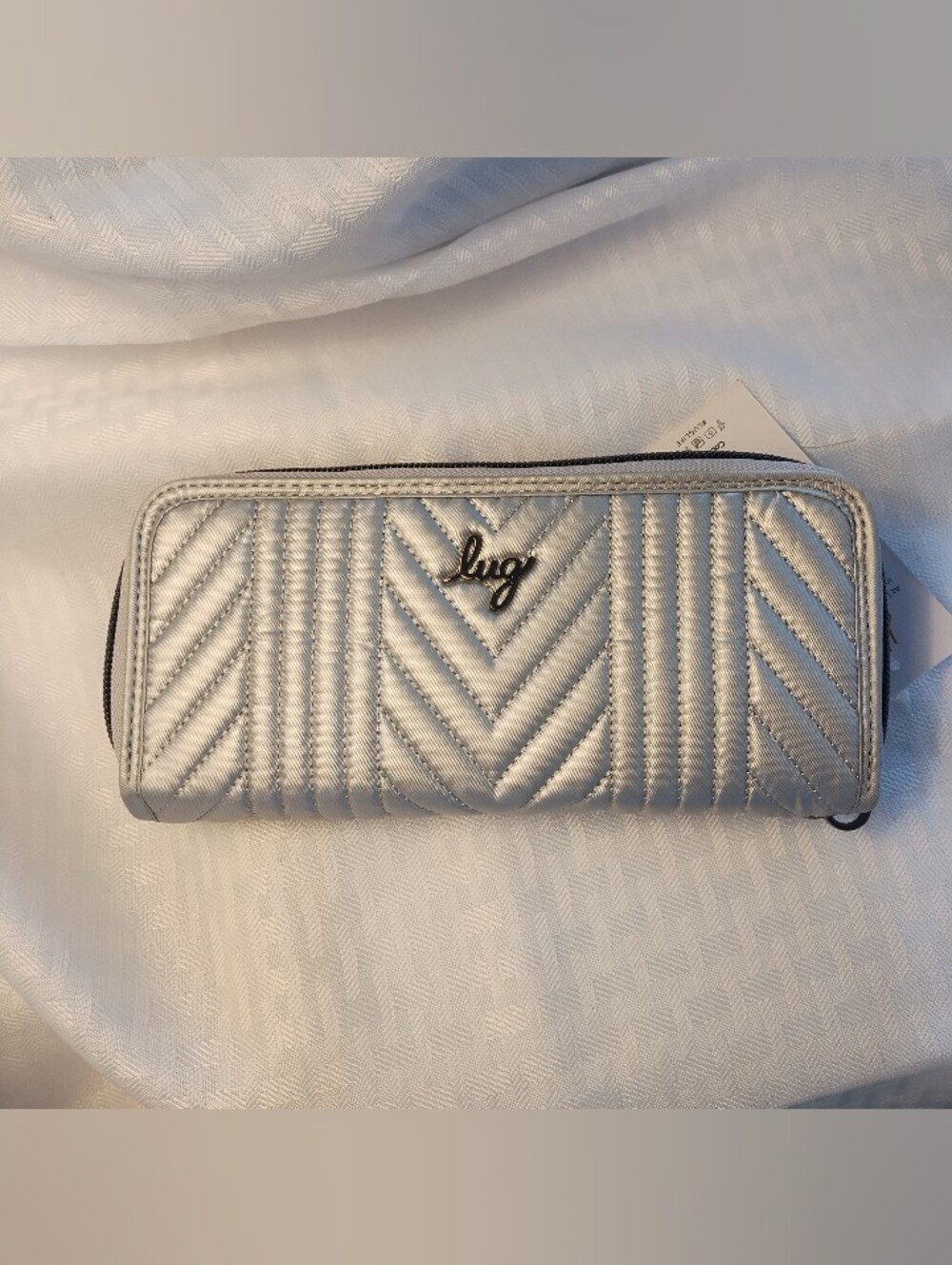 NWT LUG STRADDLE RFID WRISTLET WALLET Silver